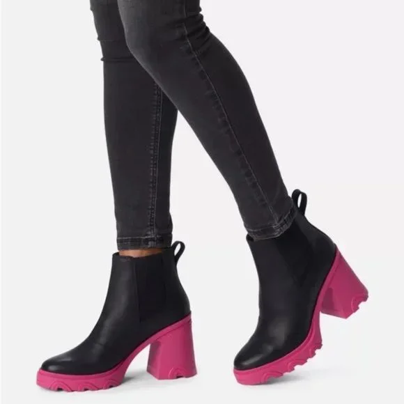 Sorel Brex Heel Chelsea Bootie - Picture 2 of 14